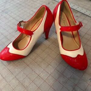 Vintage look Red and White Heels with Strap